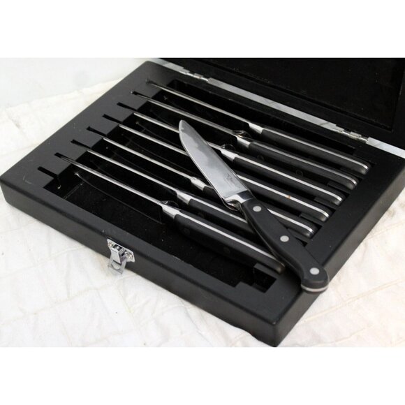 The Main Ingredients Steak Table Knife Set of 8 in Black Storage Box Sleeves - Picture 2 of 8